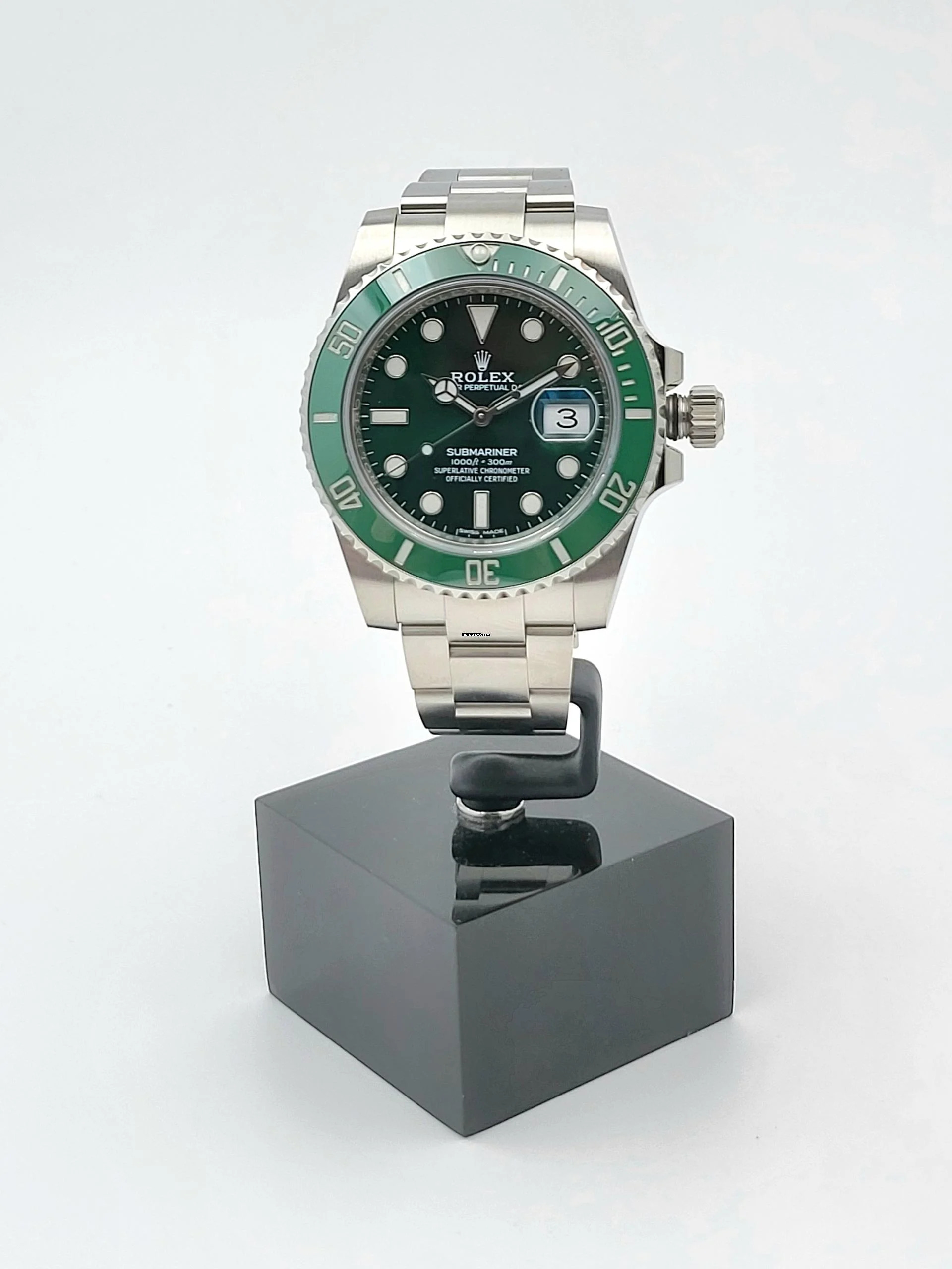  Rolex Submariner Date Hulk top condition Full Set 2018 Austria 