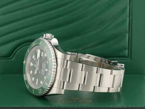 Thumbnail von Rolex Submariner Date 116610lv - Like New Full Set 2019