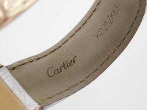 Thumbnail von Cartier Tank Louis Cartier 18 Karat Mid Size mit original Paris Zifferblatt Super Rare Original Cartier Krokoband und Faltschließe 23,5 x 30mm