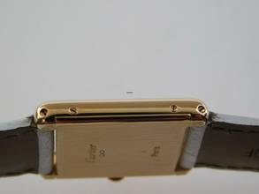 Thumbnail von Cartier Tank Louis Cartier 18 Karat Mid Size mit original Paris Zifferblatt Super Rare Original Cartier Krokoband und Faltschließe 23,5 x 30mm