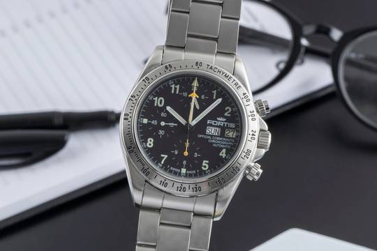  Fortis Cosmonauts Chronograph Lemania 5100 Stahl Herrenuhr Ref. 602.10.142 B&P 