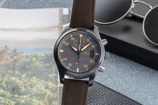  IWC Fliegeruhr Chronograph Top Gun Miramar Pilot Fliegeruhr Chronograph Top Gun Miramar Keramik Ref. IW388002 B&P 2019 
