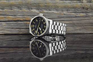 Thumbnail von Omega Genève Dynamic Automatic Black Tritium 5200.50 Vintage Military