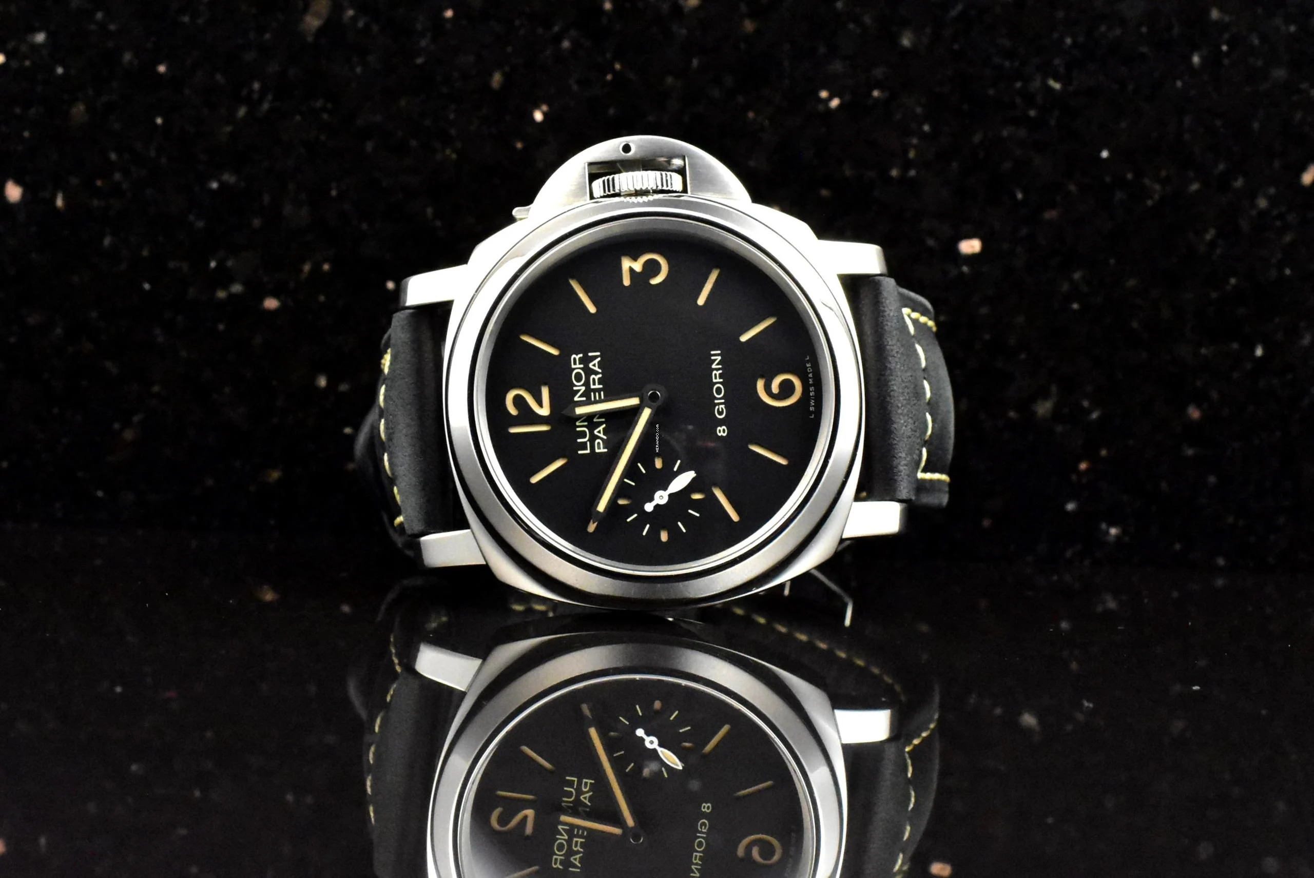  Panerai Luminor Base 8 Days Giorni PAM00915 unpoliert Stahl 44MM - B&P 2020 