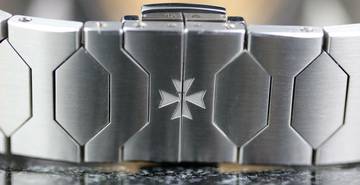 Thumbnail von Vacheron Constantin 222 Historiques 222 4200h/222a-b934 Steel - Blue - New - Fullset - 01/2026