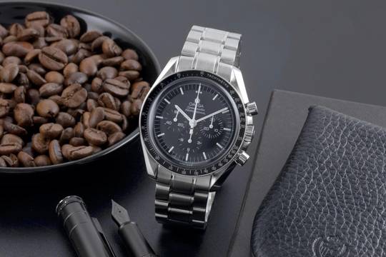 Omega Speedmaster Professional Moonwatch Handaufzug Stahl Herren Ref. 3570.50.00 B&P 2005 
