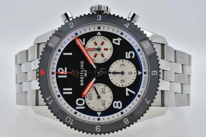  Breitling Classic AVI Chronograph Mosquito Y233801A1B1A1 
