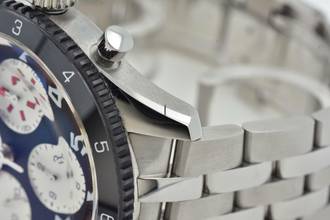 Thumbnail von Breitling Classic AVI Chronograph Mosquito Y233801A1B1A1