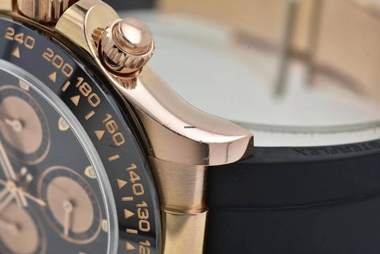  Rolex Daytona Cosmograph 18k Rose Gold 116515LN Rubber Strap Oysterflex LC100 