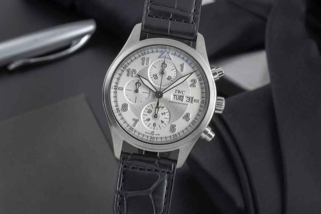  IWC Fliegeruhr Spitfire Chronograph Schaffhausen Fliegeruhr Chronograph Automatik Stahl IW371702 VP 8300  B&P 