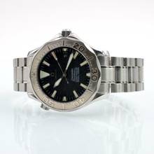 Thumbnail von Omega Seamaster Professional 300M white gold 18KT bezel black dial