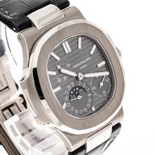 Thumbnail von Patek Philippe Nautilus Whitegold – 5712G-001 – like NEW – 11/2017 Full Set
