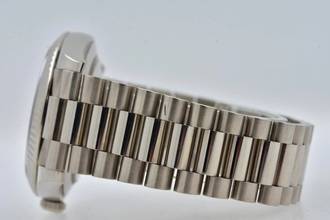 Thumbnail von Rolex Day-Date 40 Oyster Perpetual Day Date 40 18k White Gold 228239 Tapestry Grey Dial