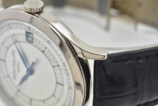  Patek Philippe Calatrava 18k white gold Weißgold 38mm 5296G-001 Mint 