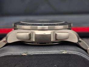 Thumbnail von Omega Speedmaster Skywalker X-33 318.90.45.79.01.001 Quartz Titanium Very Good Condition Full Set 2018