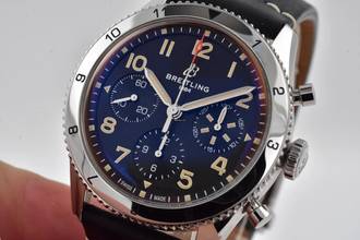 Thumbnail von Breitling Classic AVI Chronograph A233803A1B1X1