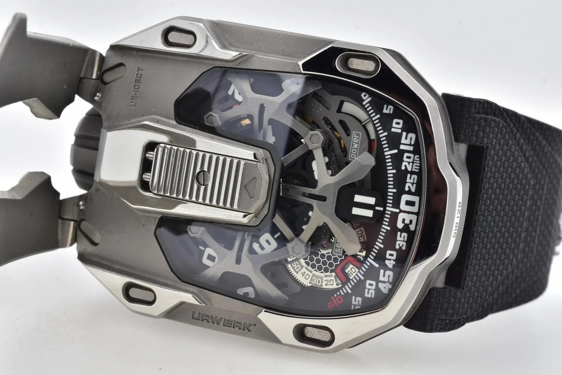 Urwerk UR-105 Streamliner CT Limited Edition UR-105 CT