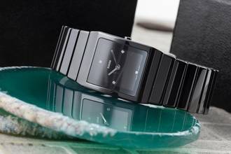 Thumbnail von Rado Ceramica Diastar Ceramica Keramik / Titan Quarz Damenuhr Ref. R21702702 B&P 2023