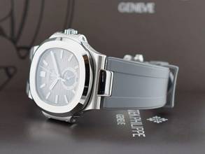 Thumbnail von Patek Philippe Nautilus 5726a-001 Like New 2014 - Full Set