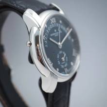 Thumbnail von Vacheron Constantin Patrimony Retrograde Platinum 950 47245/000p-8789 Box+Extract