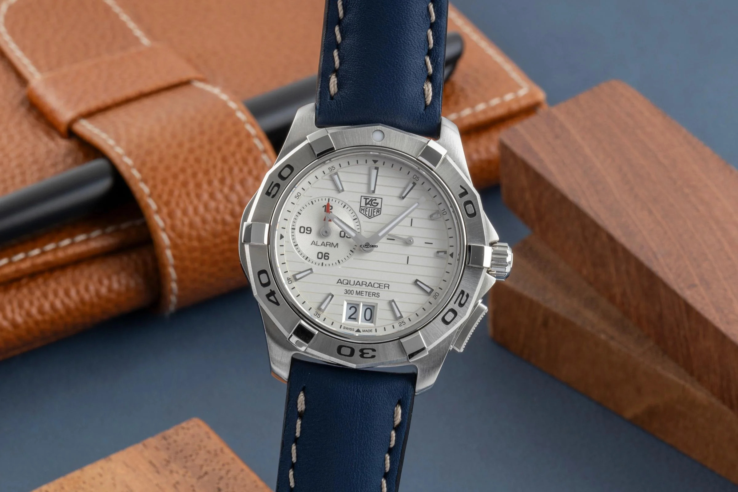 TAG Heuer Aquaracer 300M Grande Date Alarm 300m Stahl Ref. WAP111Y Box