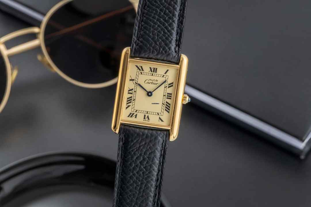  Cartier Tank Vermeil must Tank GM Vermeil Ivory Dial Silber Herrenuhr Medium Ref. 681006 