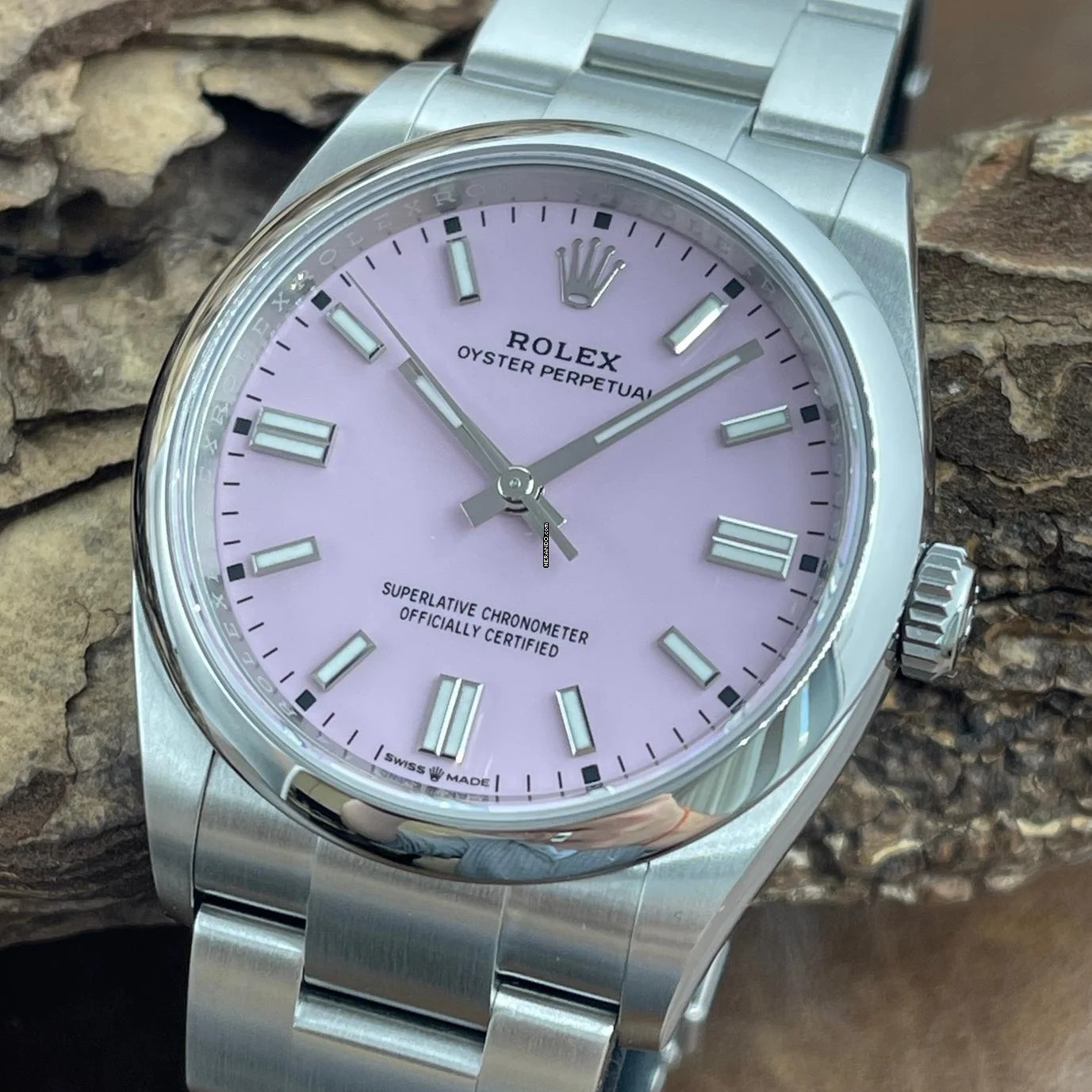 Rolex Oyster Perpetual 36 Oyster Perpetual 36 LAVENDEL - FULLSET 2025 - UNGETRAGEN - Ref. 126000 clasp with original stickers