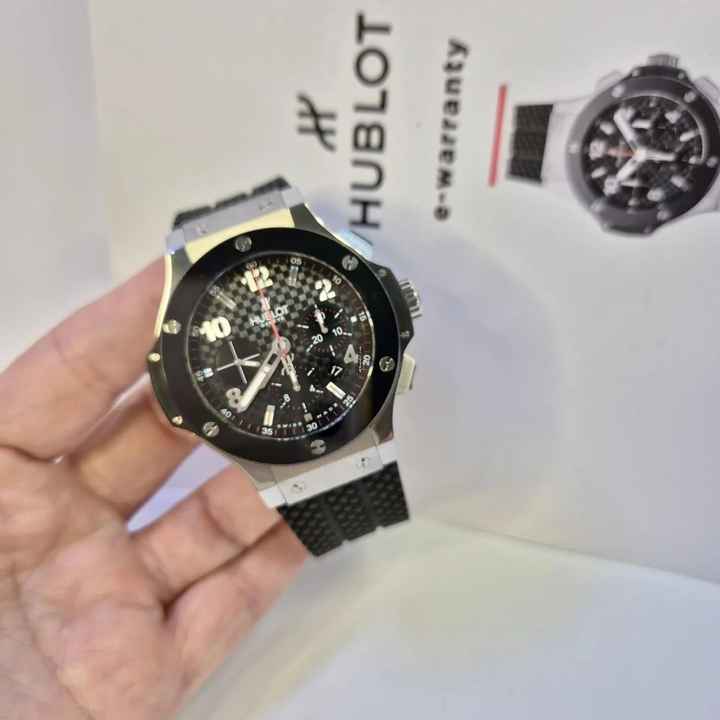  Hublot Big Bang 44 mm Evolution Cerâmica & Carbon Fiber 44mm Automático Completo 