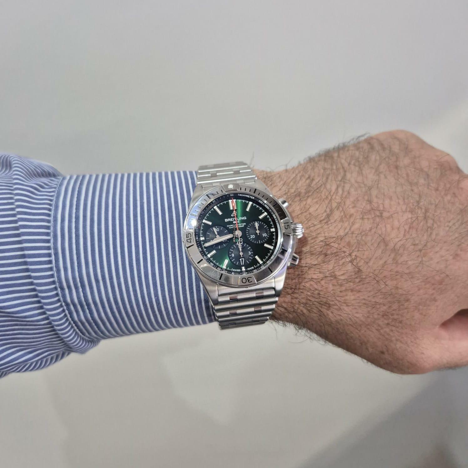 Thumbnail von Breitling Chronomat 42 B01 42mm Special Green Edition Automático Completo