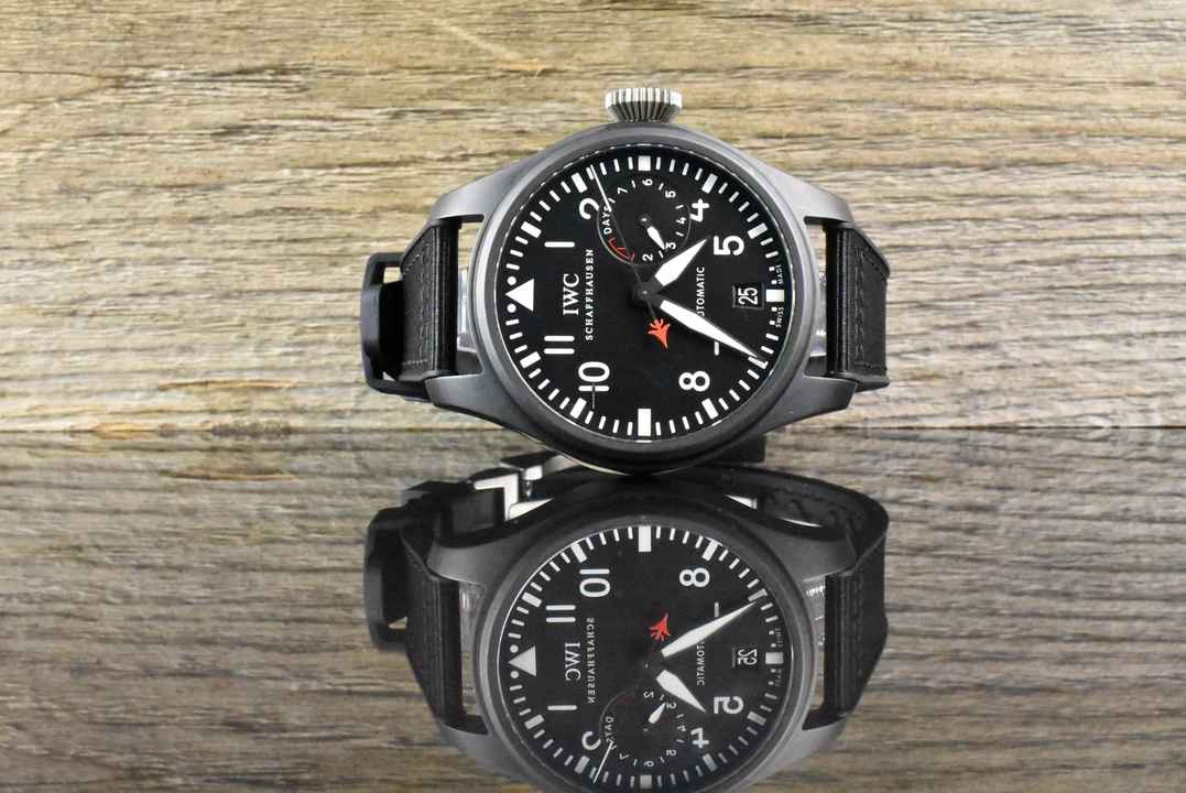  IWC Große Fliegeruhr Top Gun Big Pilot Top Gun Black - Ceramic 7 Days Power Reserve 