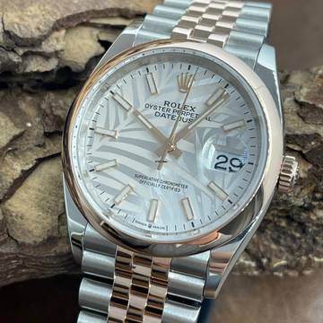  Rolex Datejust 36 Datejust 36 Palm Dial - FULLSET 2022 - Ref. 126201 sticker on caseback 