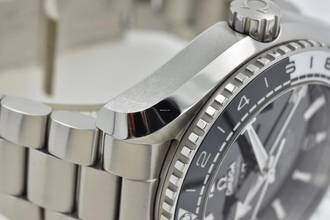 Thumbnail von Omega Seamaster Planet Ocean GMT Black/White 21530442201001