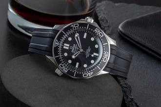 Thumbnail von Omega Seamaster Diver 300 M Stahl Automatik Ref. 210.32.42.20.04.001 B&P 2025