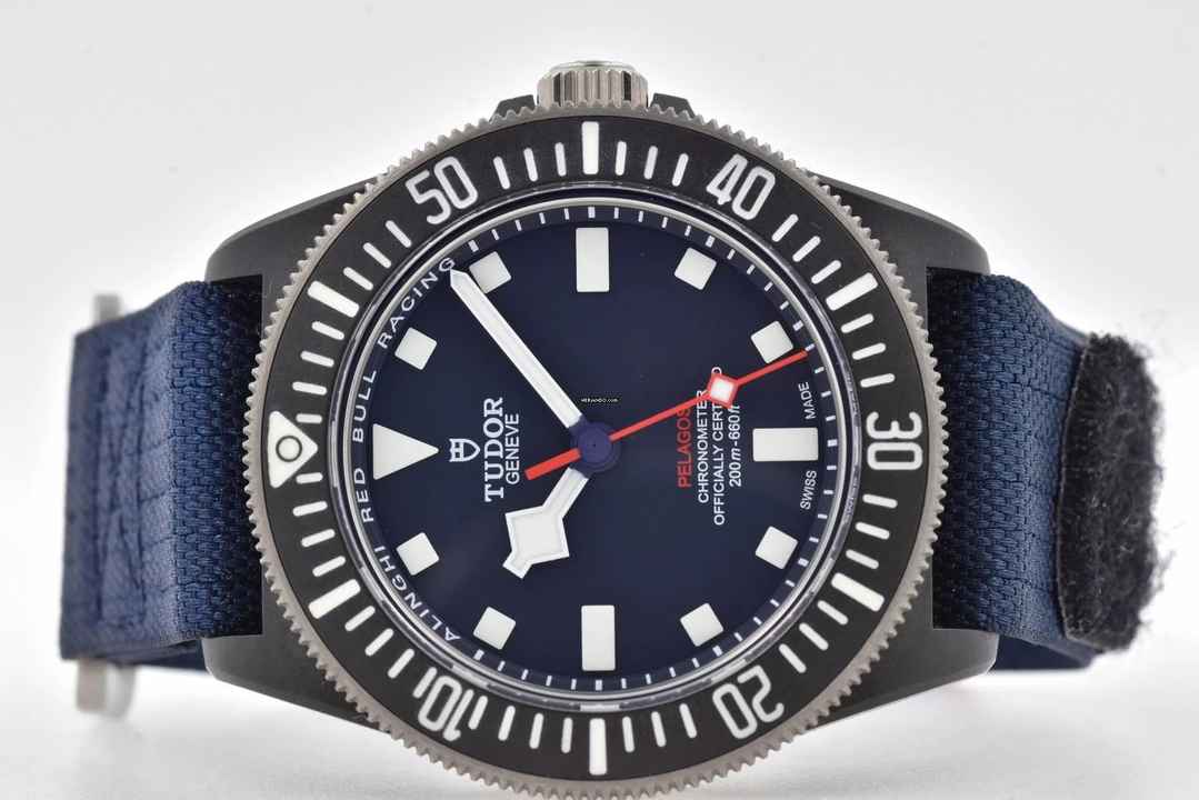  Tudor Pelagos FXD Red Bull Racing Alinghi Carbon 25707KN 