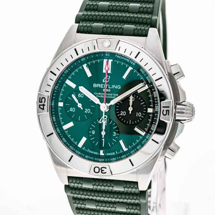  Breitling Chronomat 42 B01 42 Green – AB0134101L2S1 – NEW & Unworn – 2025 Full Set 
