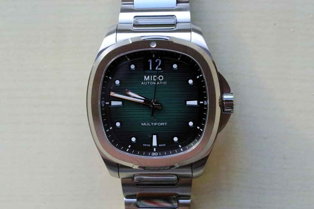  Mido Multifort TV Big Date Green NEW FULL SET 