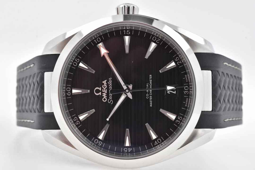  Omega Seamaster Aqua Terra Black Dial 22012412101001 