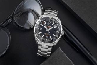 Thumbnail von Omega Seamaster Planet Ocean 600M Automatik Ref 215.33.40.20.01.001