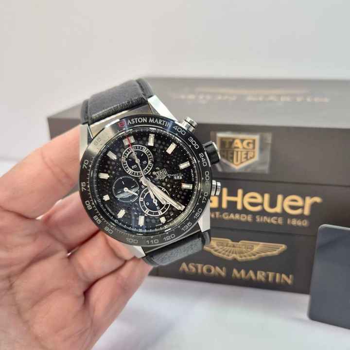  TAG Heuer Carrera Calibre HEUER 01 Aston Martin 45mm Automático Completo 