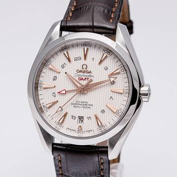  Omega Seamaster Aqua Terra Gmt 43 White – 231.13.43.22.02.004 – like NEW – 04/2021 Full Set 