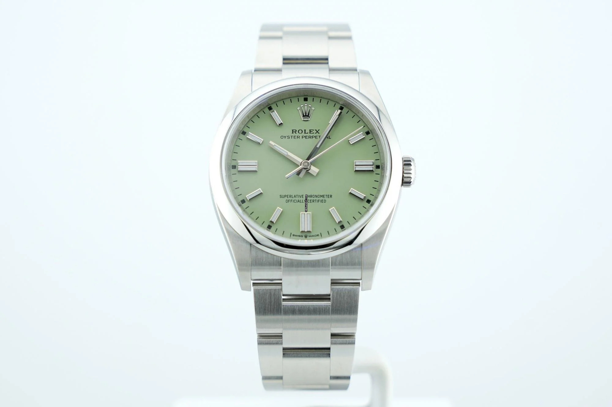 Rolex Oyster Perpetual 36 Pistachio Dial - UNWORN - 126000 2025