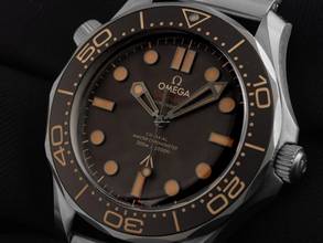 Thumbnail von Omega Seamaster Diver 300 M 007 Edition Ref.210.90.42.20.01.001 2025 Full Set Ungetragen Seamaster Diver 300m 007 Edition Titan