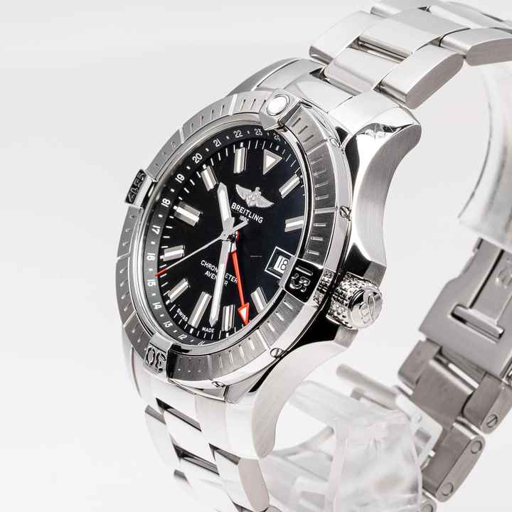  Breitling Avenger Gmt 43 Black – A32397101B1A1 – like NEW – 08/2017 Full Set 