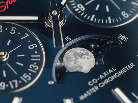 Omega Speedmaster Moonphase Ref.304.33.44.52.03.001 2025 Full Set Ungetragen Speedmaster Moonphase Krokoleder Faltschließe 