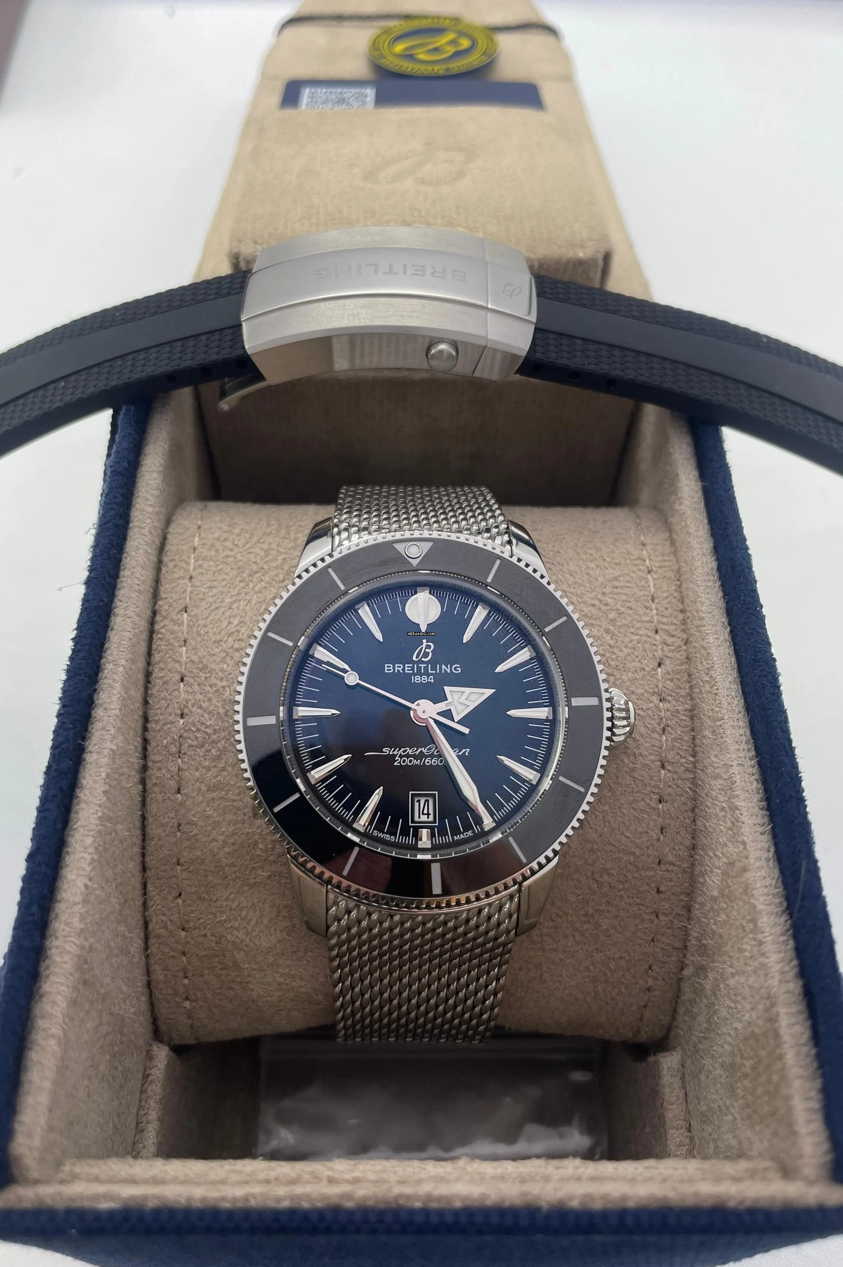 Breitling Superocean 44 Ocean Culture Series B31 Automatic Breitling Super 44mm BLACK DIAL FULL SET WITH BOX AND PAPERS NEW year: 2025 - 2 STRAPS