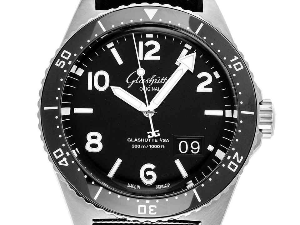  Glashütte Original SeaQ Panoramadatum Panorama Date Ref.1-36-13-01-80-33 2025 Full Set Ungetragen SeaQ Panorama Date Faltschließe 