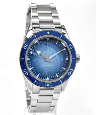  Omega Seamaster 300 Master Co-Axial Summer Blue Ref. 234.30.41.21.03.002 