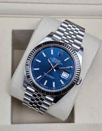  Rolex Datejust 41 41mm Jubilee 126334 Blue dial Jubilee Like New Full Set 9-2025 
