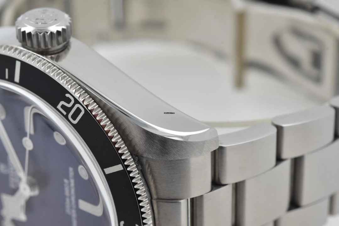  Tudor Black Bay 68 Heritage Black Bay 68 Sixty-Eight Stahlband Bracelet 7943A1A0NU Blue Dial 