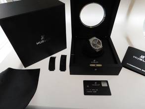 Thumbnail von Hublot Classic Fusion Racing Grey im Full Set aus 2021 LC 100 Deutschland Neuzustand mit Kautschukband und Faltschließe